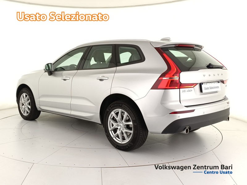 Volvo XC60 2.0 b4 momentum pro auto - 7