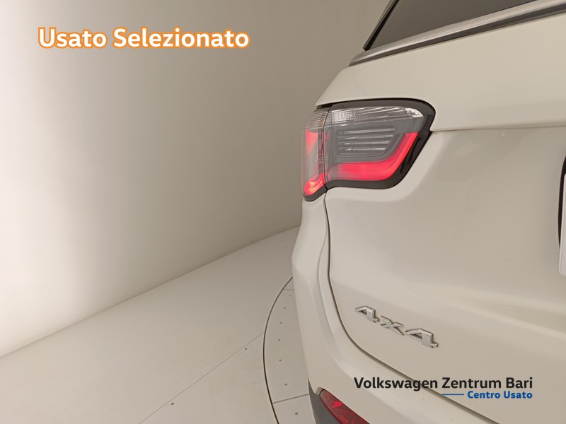 Jeep Compass 2.0 mjt limited 4wd 140cv auto my19 - 17