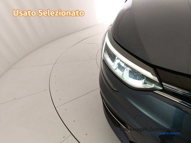 Renault Mégane sporter 1.5 blue dci business 115cv - 20