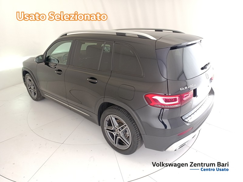 Mercedes GLB 200 d premium 4matic auto - 17