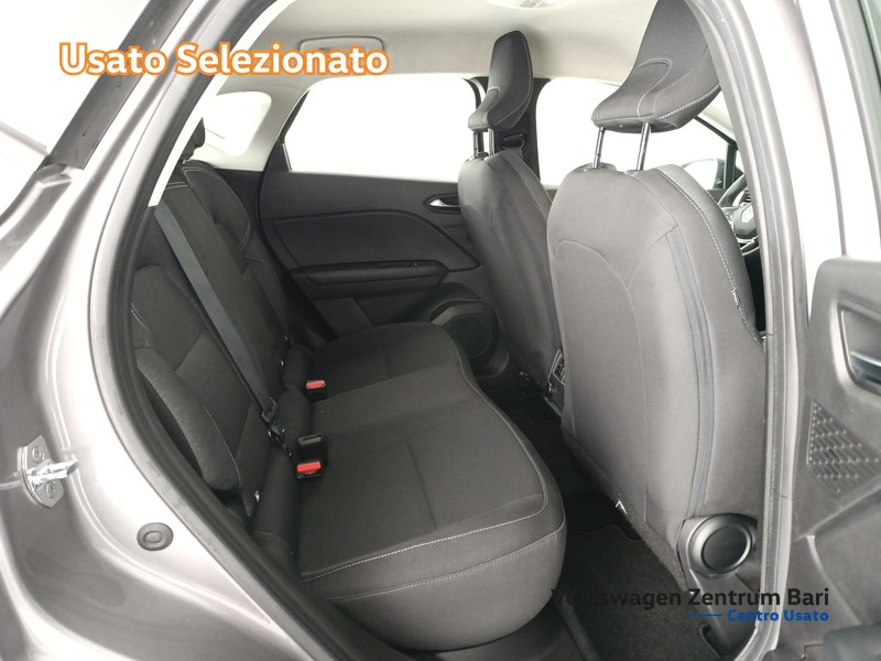 Renault Captur 1.5 blue dci business 115cv edc - 18