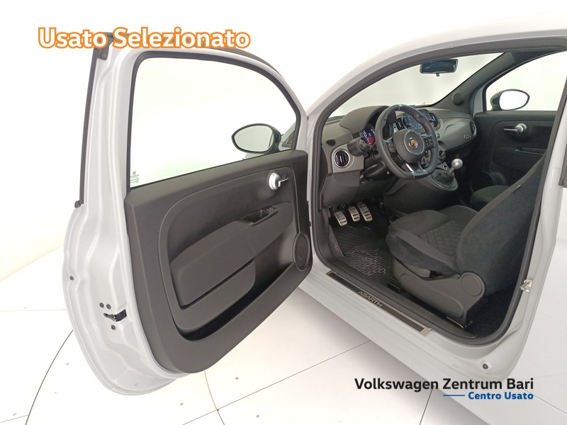 Abarth 595 1.4 t-jet 165cv - 12