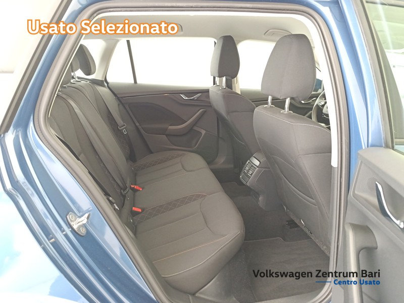 Skoda Kamiq 1.0 g-tec ambition 90cv - 18