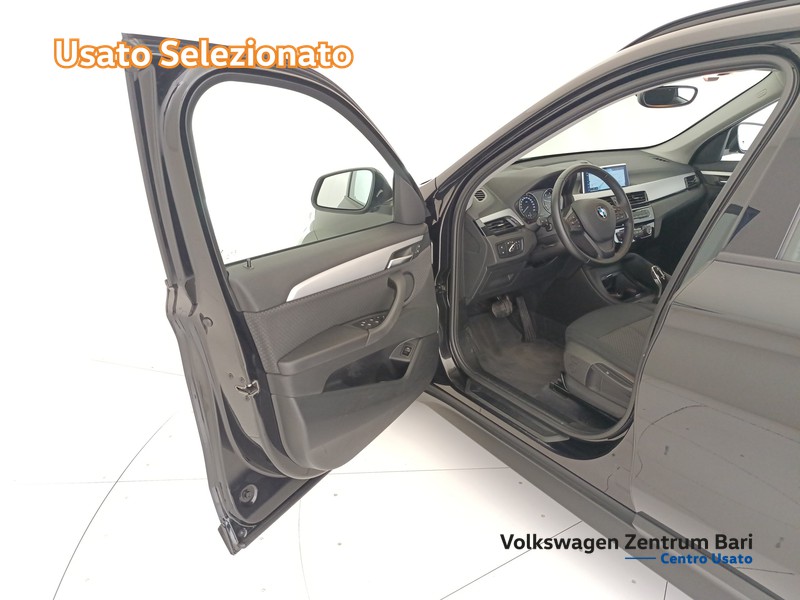 BMW X1 sdrive18d business advantage auto - 12