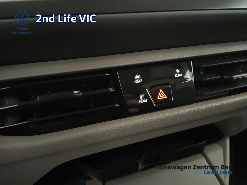 Volkswagen VIC T6 Transporter California Beach5 110TDI Aut - 12