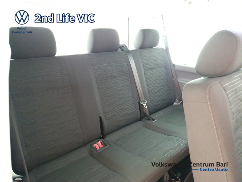 Volkswagen VIC T6.1 Caravelle t6.1 2.0 tdi 150cv cruise p.c. dsg7 - 16