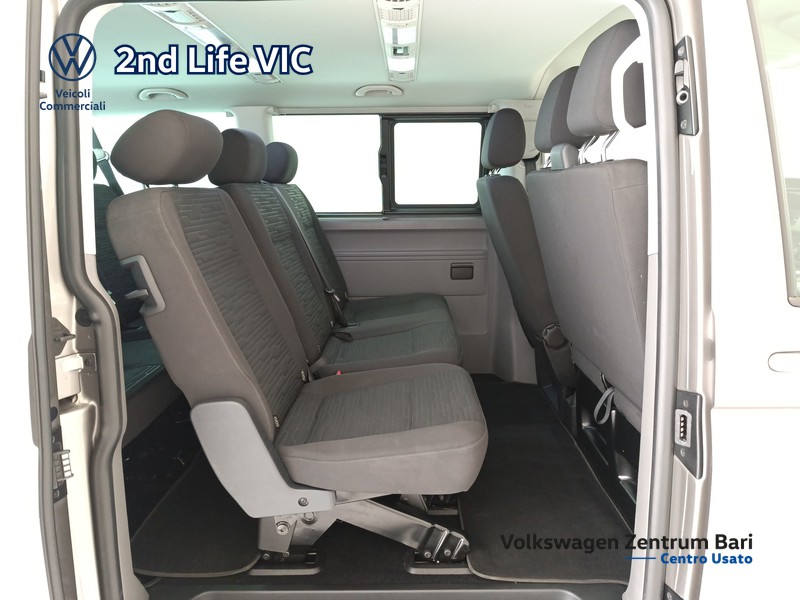 Volkswagen VIC T6.1 Caravelle t6.1 2.0 tdi 150cv cruise p.c. dsg7 - 17