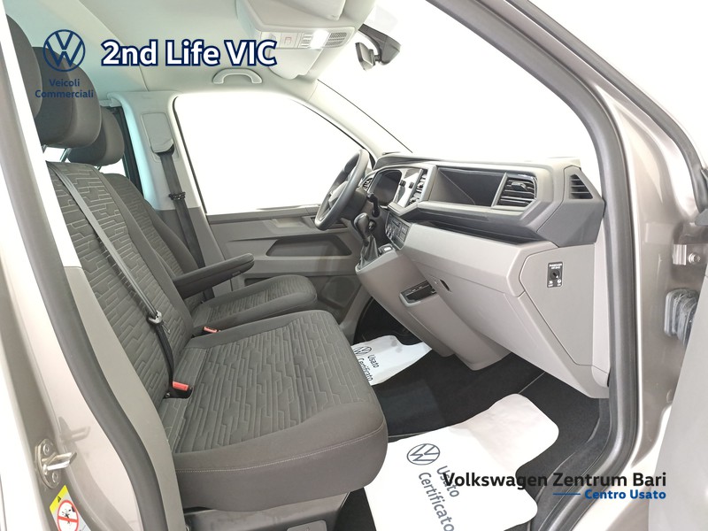 Volkswagen VIC T6.1 Caravelle t6.1 2.0 tdi 150cv cruise p.c. dsg7 - 19