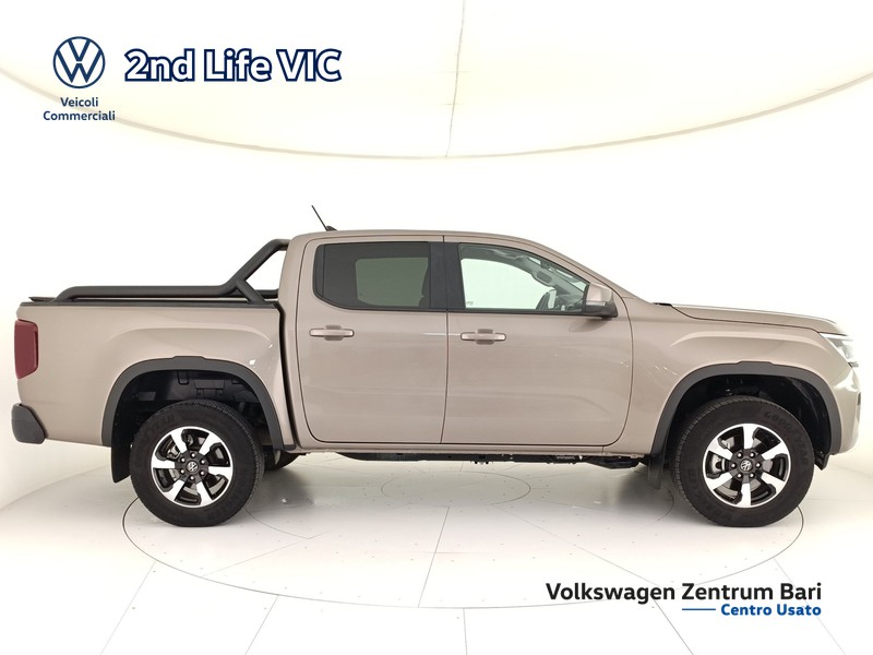 Volkswagen VIC Amarok 2.0 tdi life 4motion auto - 4