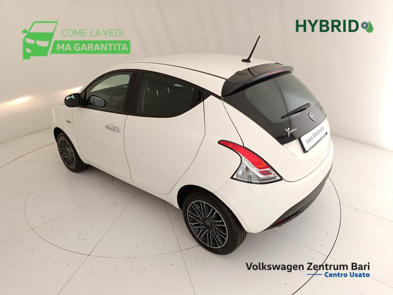 Lancia Ypsilon 1.0 firefly hybrid silver s&s 70cv 5p.ti - 14