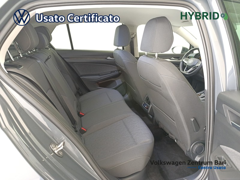 Volkswagen Golf 1.5 tsi ehybrid edition plus 204cv dsg - 22