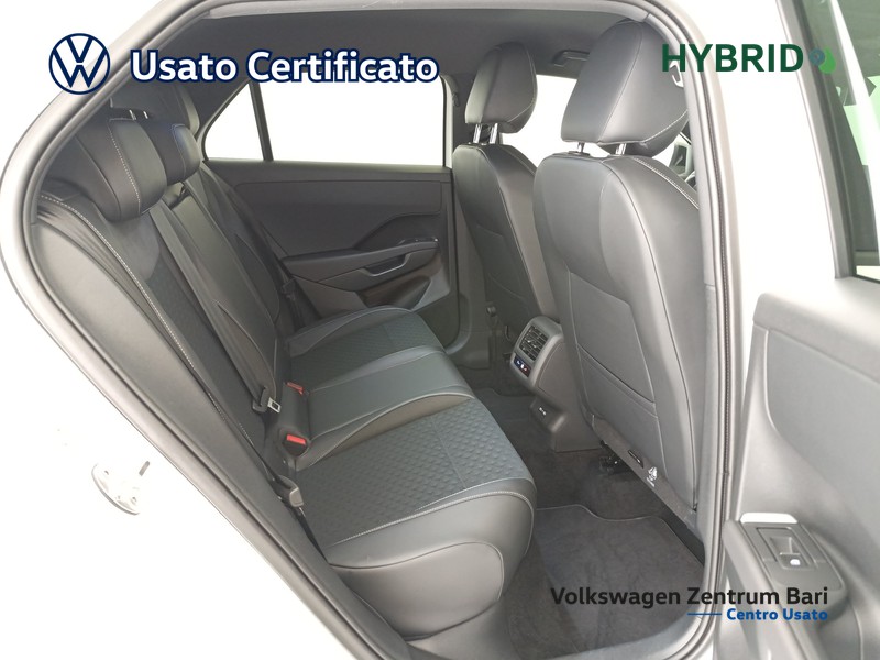 Volkswagen T-Roc 1.5 etsi r-line 150cv dsg - 21