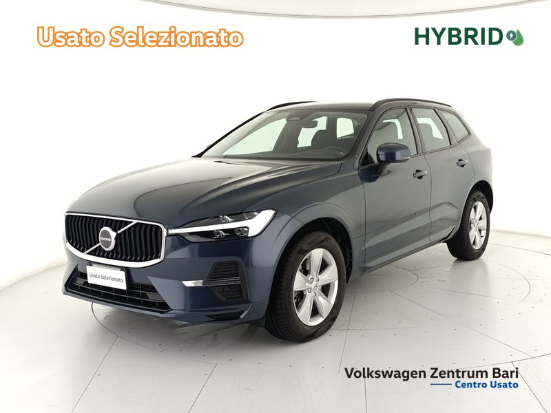 Volvo XC60 2.0 b4 momentum awd auto - 1