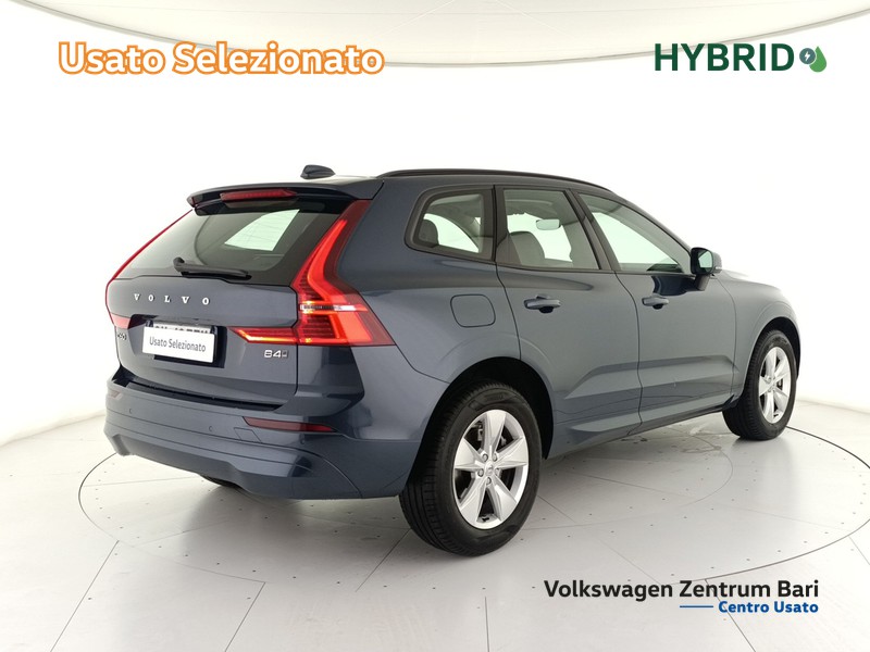 Volvo XC60 2.0 b4 momentum awd auto - 6