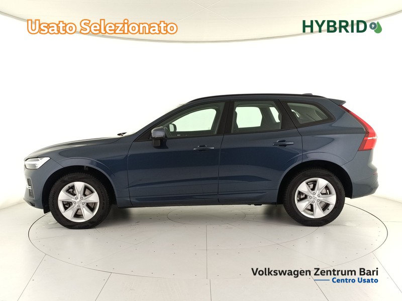 Volvo XC60 2.0 b4 momentum awd auto - 9