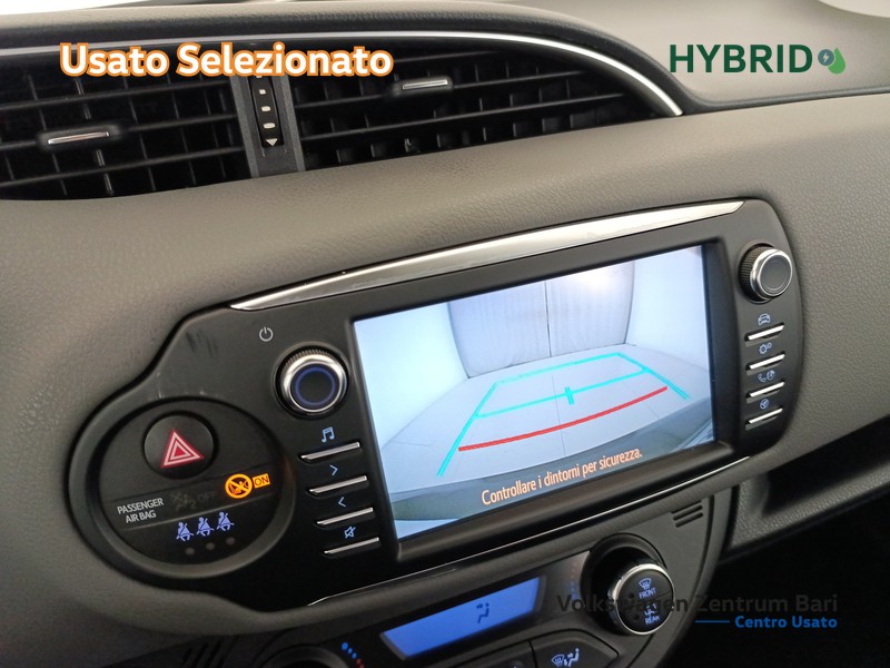 Toyota Yaris 5p 1.5h business - 11