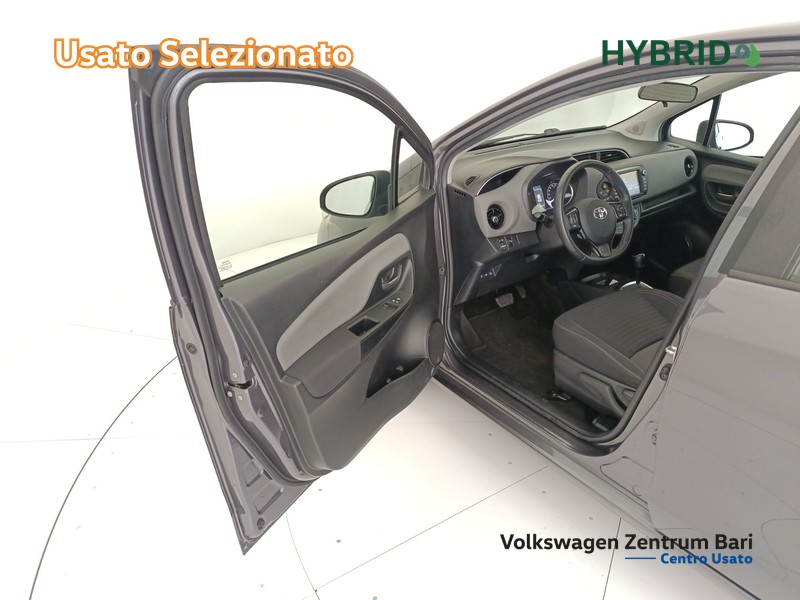 Toyota Yaris 5p 1.5h business - 13