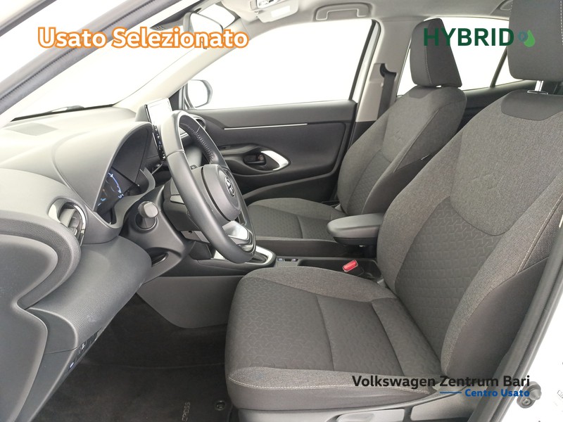 Toyota Yaris cross 1.5h business fwd 116cv e-cvt - 14