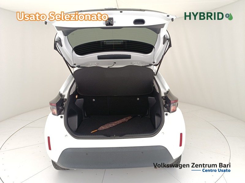 Toyota Yaris cross 1.5h business fwd 116cv e-cvt - 19