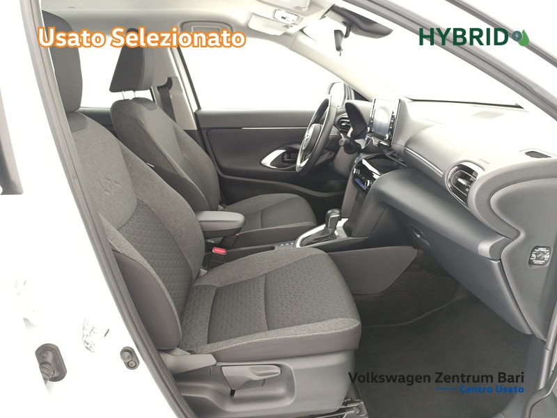 Toyota Yaris cross 1.5h business fwd 116cv e-cvt - 21