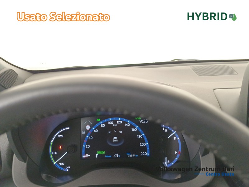 Toyota Yaris cross 1.5h adventure awd-i 116cv e-cvt - 10