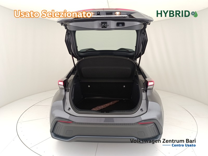 Toyota C-HR 1.8 hev active fwd e-cvt - 18