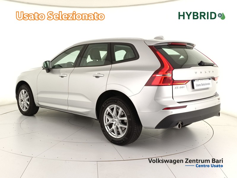 Volvo XC60 2.0 b4 momentum pro auto - 7