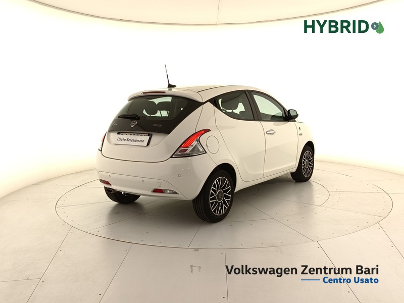 Lancia Ypsilon 1.0 firefly hybrid gold s&s 70cv - 6