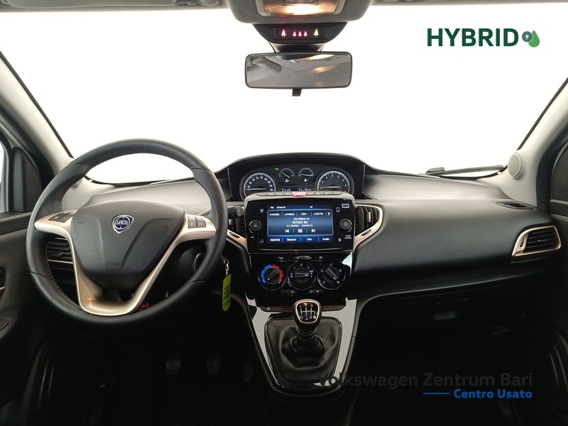 Lancia Ypsilon 1.0 firefly hybrid gold s&s 70cv - 19