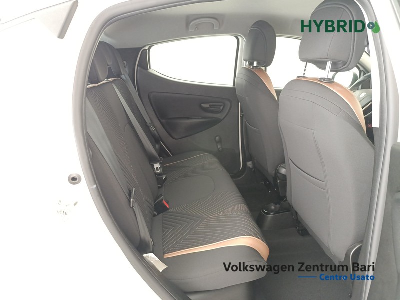 Lancia Ypsilon 1.0 firefly hybrid gold s&s 70cv - 22