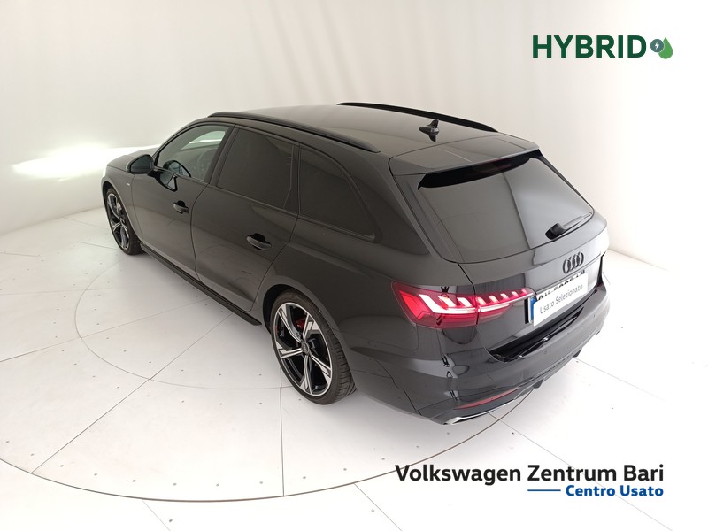 Audi A4 avant 40 2.0 tdi mhev s line edition 204cv s-tronic - 17