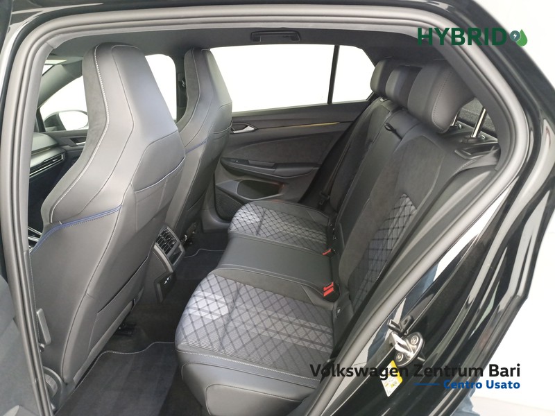 Volkswagen Golf 1.5 etsi r-line 150cv dsg - 18