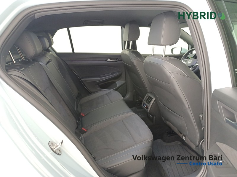 Volkswagen Golf 1.5 tsi ehybrid style 204cv dsg - 20