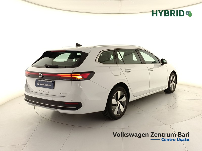 Volkswagen Passat 1.5 tsi ehybrid business 204cv dsg - 6