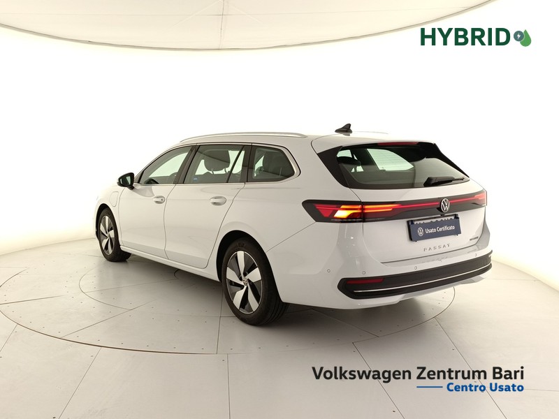Volkswagen Passat 1.5 tsi ehybrid business 204cv dsg - 8