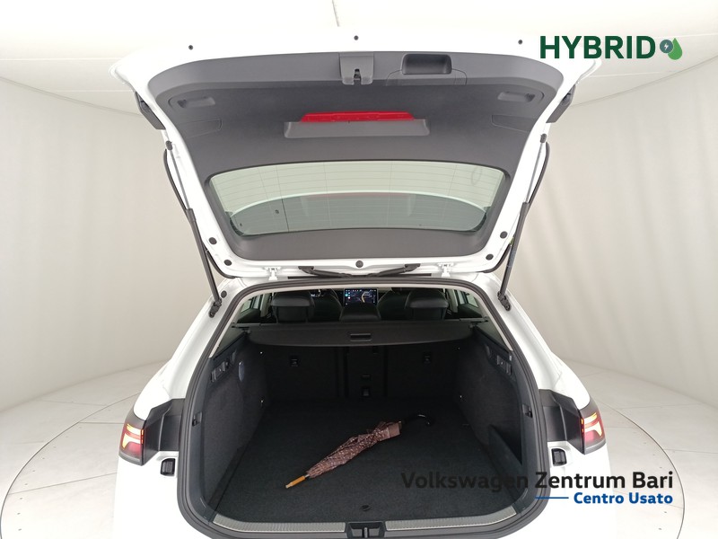 Volkswagen Passat 1.5 tsi ehybrid business 204cv dsg - 21
