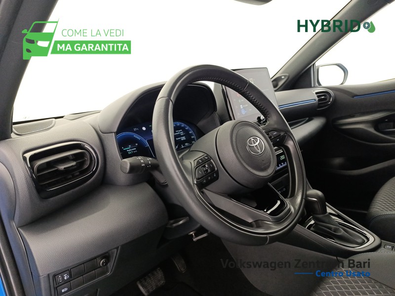 Toyota Yaris 1.5h 130 premiere - 15