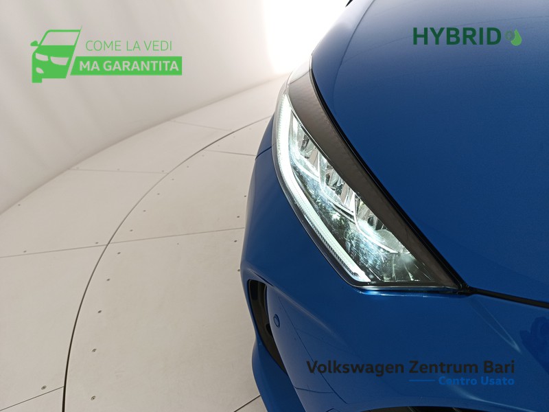 Toyota Yaris 1.5h 130 premiere - 22