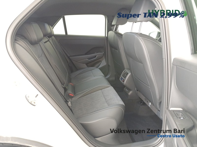 Volkswagen T-Roc 1.5 etsi style 150cv dsg - 20