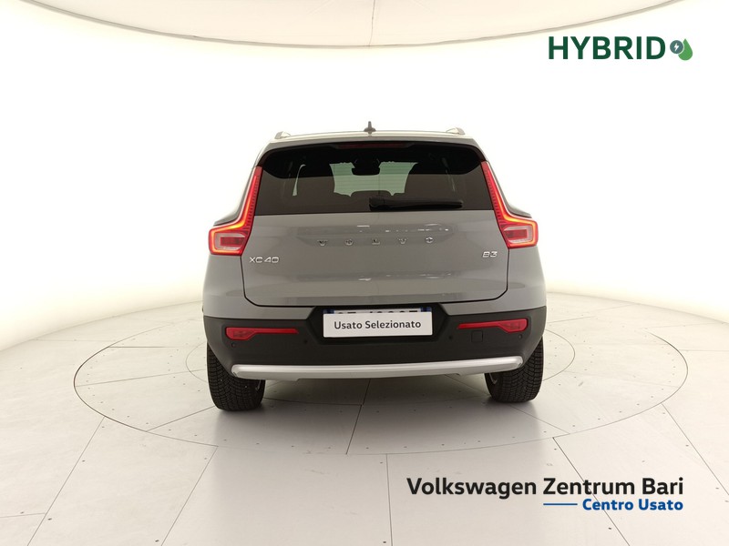 Volvo XC40 2.0 b3 core auto - 7