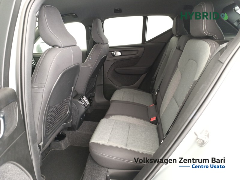 Volvo XC40 2.0 b3 core auto - 15