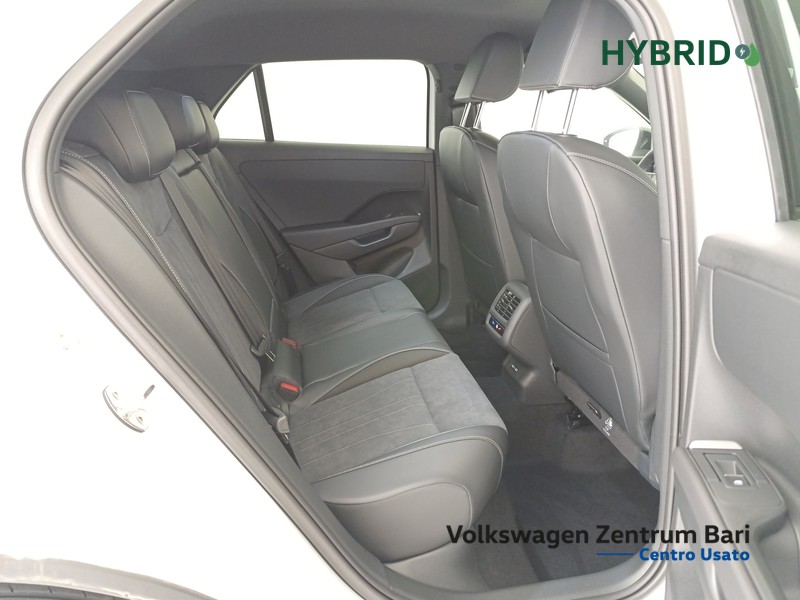 Volkswagen T-Roc 1.5 etsi style 150cv dsg - 20