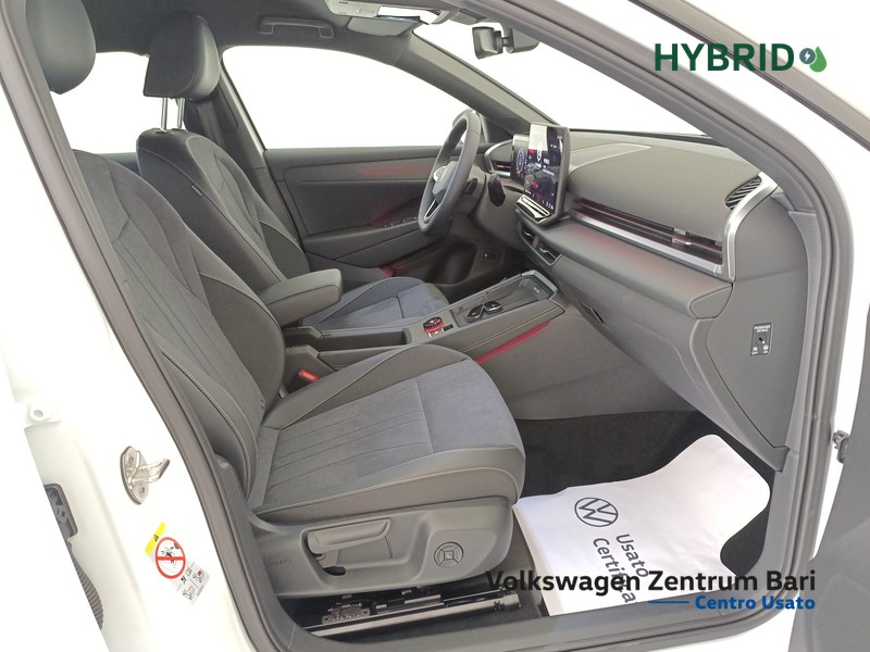 Volkswagen T-Roc 1.5 etsi style 150cv dsg - 21