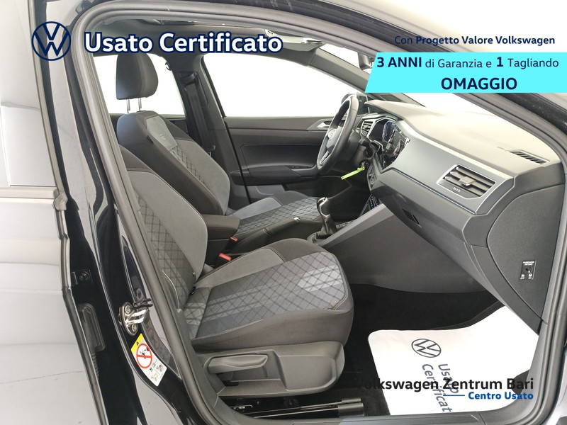 Volkswagen Taigo 1.0 tsi r-line 115cv - 21