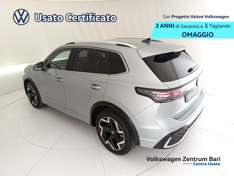 Volkswagen Tiguan 2.0 tdi r-line 150cv dsg - 17