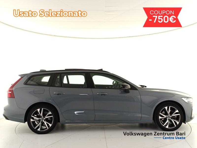 Volvo V60 2.0 b4 ultimate dark auto - 5