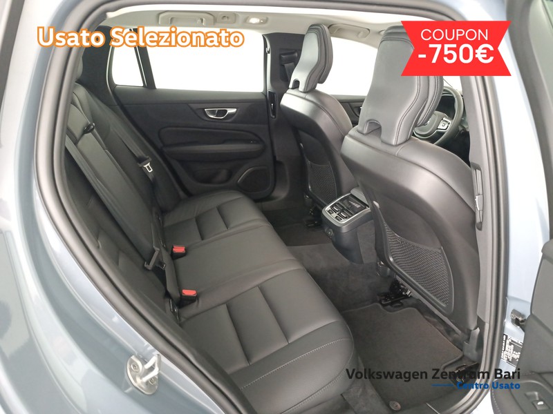 Volvo V60 2.0 b4 ultimate dark auto - 22