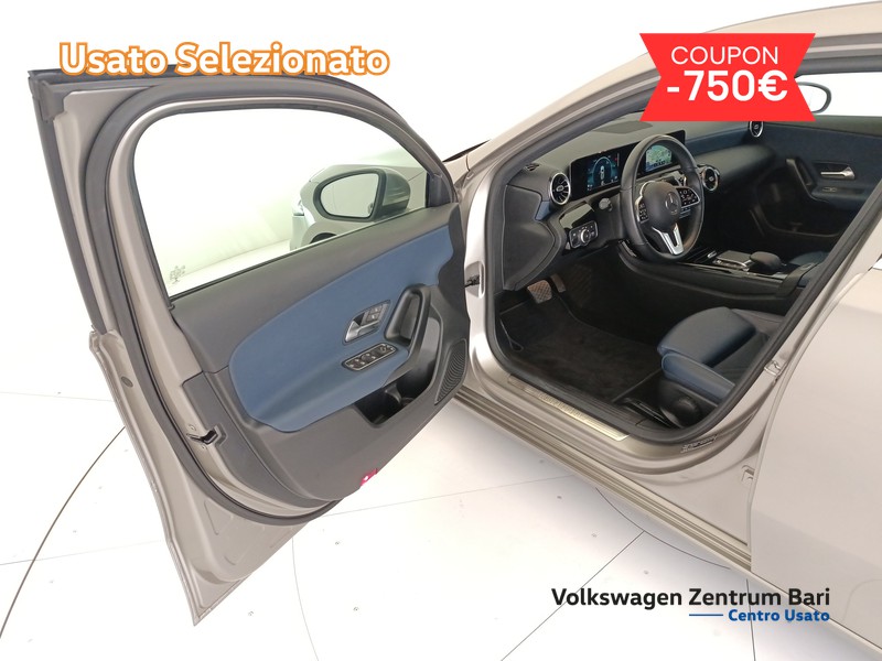 Mercedes Classe A 180 d business extra auto - 12