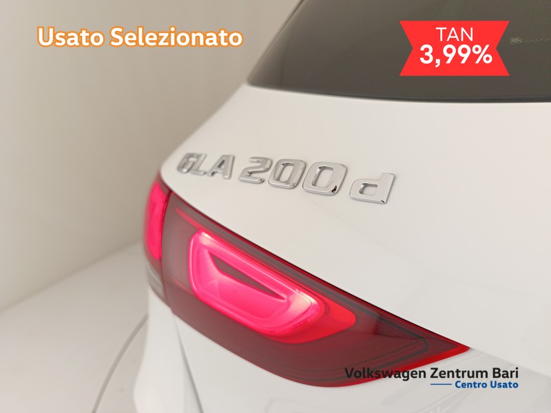 Mercedes GLA 200 d premium auto - 20