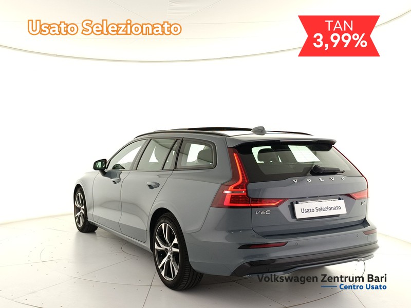 Volvo V60 2.0 b4 ultimate dark auto - 7